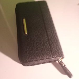 Women's Black Wallet
